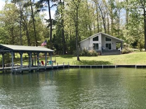 61 acre (lot) 125 Turon Dr, Louisburg, NC 27549. . Lake humphrey homes for sale by owner